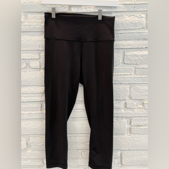 Lululemon Wunder Under Leggings Black 21” - Size 8 - Picture 2 of 6